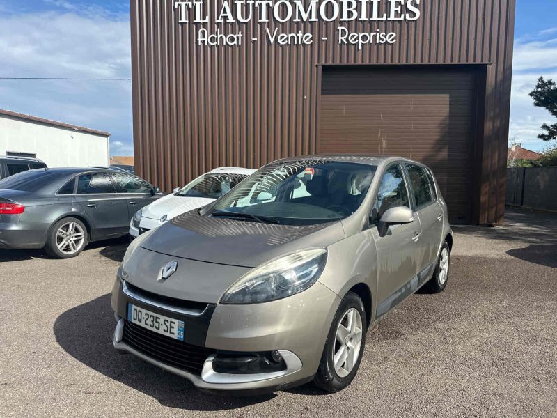 RENAULT SCENIC III 2012