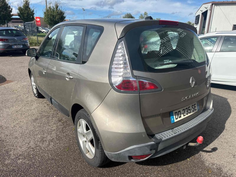 RENAULT SCENIC III 2012