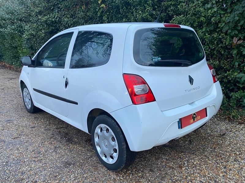 RENAULT TWINGO II 2010 1.2 16V 76cv