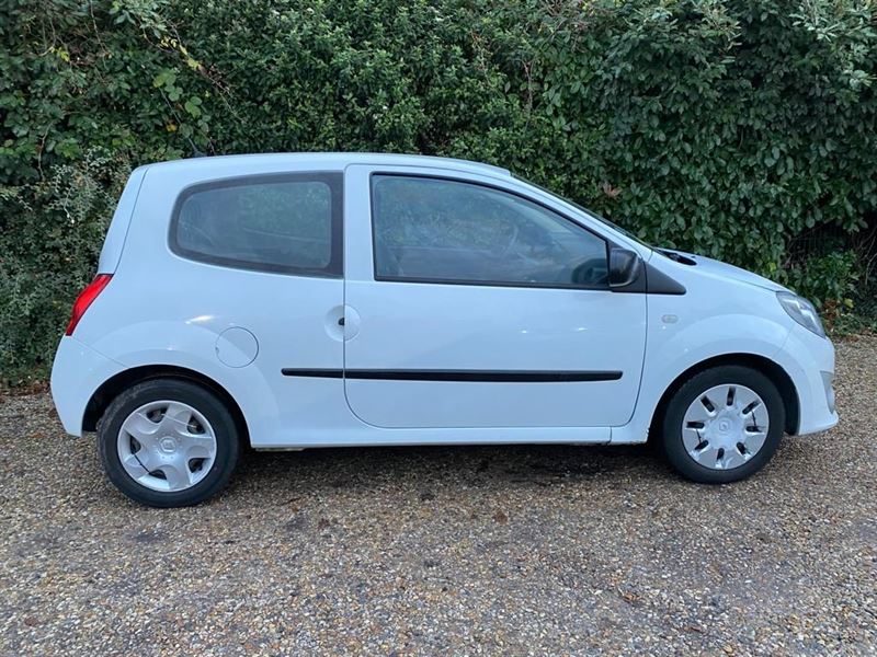 RENAULT TWINGO II 2010 1.2 16V 76cv