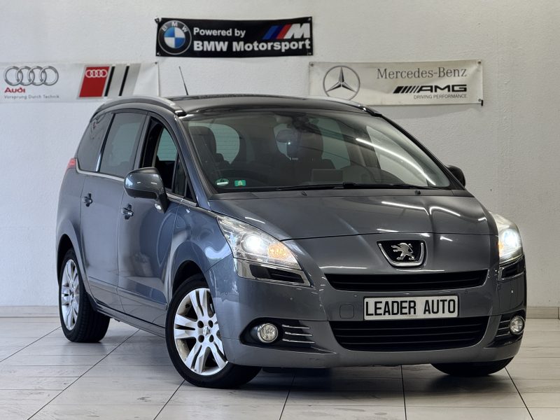 PEUGEOT 5008 2.0 HDI 7 places