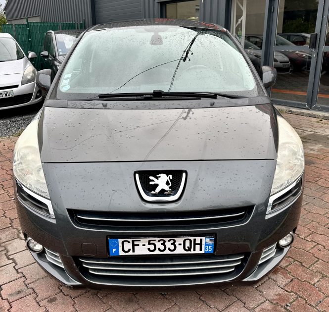 PEUGEOT 5008 1.6L HDI 112CV *ACTIVE* / REVISEE_GARANTIE