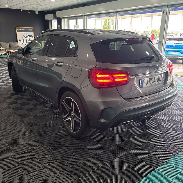 MERCEDES CLASSE GLA 220 Fascination Pack AMG 4-matic 177 cv Garantie 12 mois 