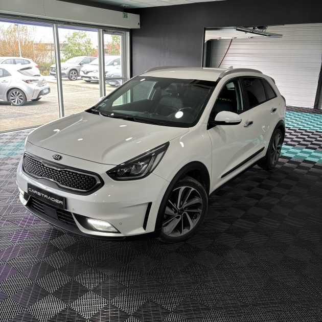 KIA NIRO 1.6 GDI PLUG-IN HYBRID PREMIUM DCT6