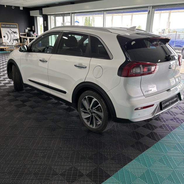 KIA NIRO 1.6 GDI PLUG-IN HYBRID PREMIUM DCT6 