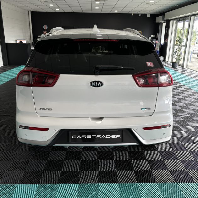 KIA NIRO 1.6 GDI PLUG-IN HYBRID PREMIUM DCT6