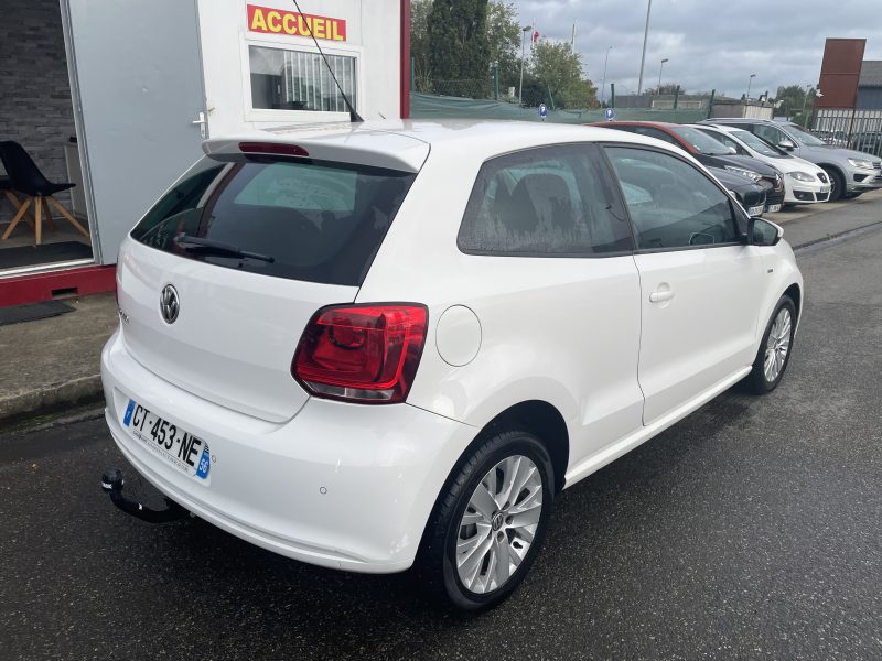 VOLKSWAGEN POLO 2013