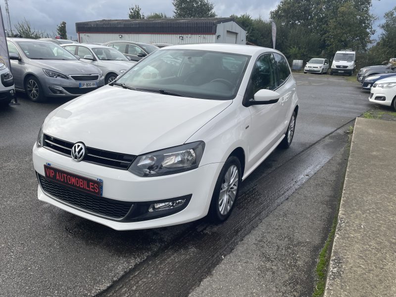 VOLKSWAGEN POLO 2013