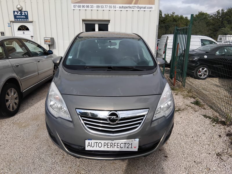 OPEL MERIVA 2011