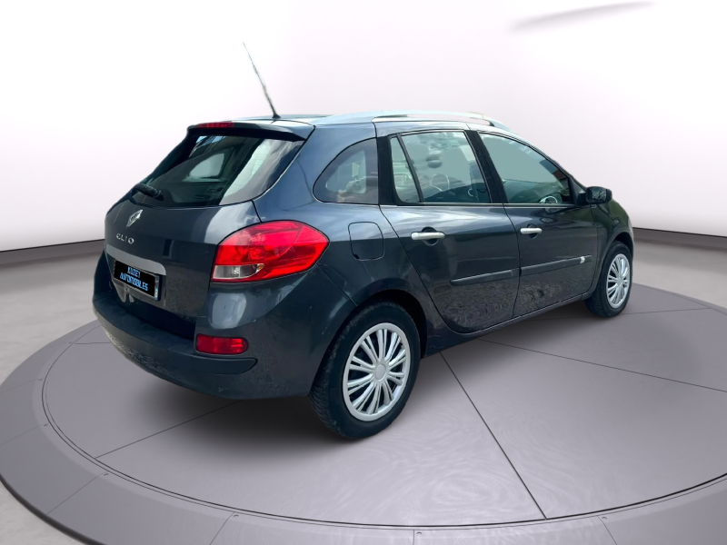 RENAULT CLIO III ESTATE 2009