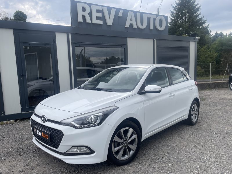 Hyundai i20 1.2l 84ch Intuitive Plus Clim auto / Bluetooth / Radars recul 83.000 km 2015