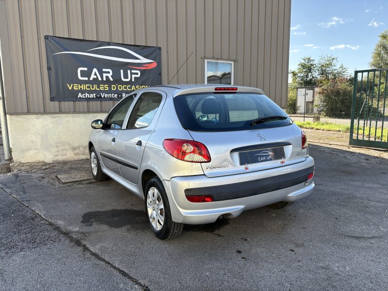 PEUGEOT 206+ 1.1 i 60 cv  2010