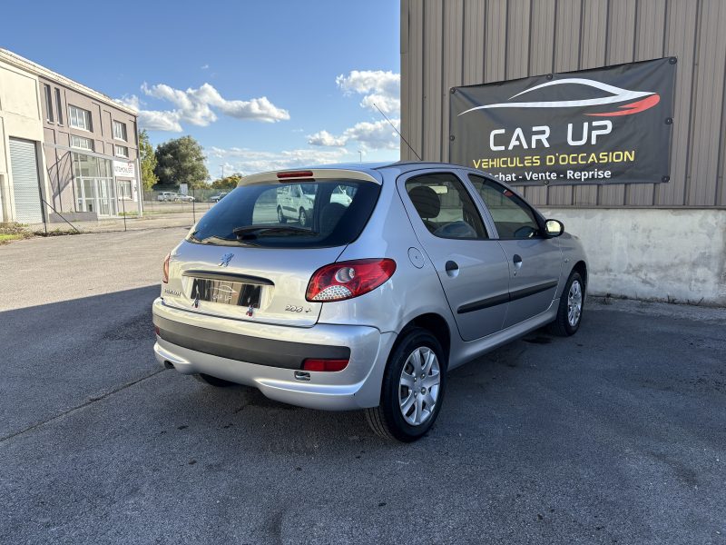 PEUGEOT 206+ 1.1 i 60 cv  2010