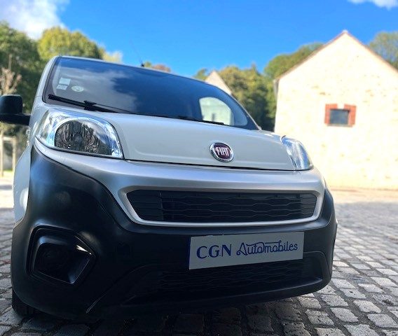 FIAT FIORINO GPS / BOITE AUTO / NEMO / CLIMATISATION