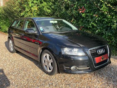 AUDI A3 2010 Sportback 1.6 TDI (90Ch)