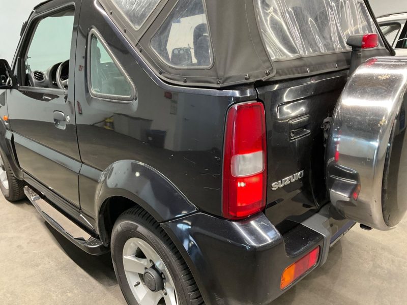 Suzuki Jimny 1,3 85CH ROCK AND RING