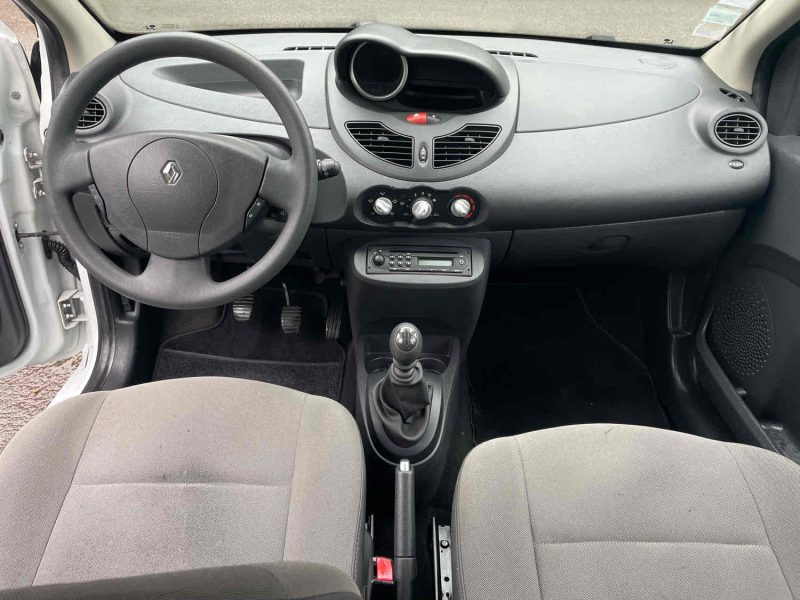 RENAULT TWINGO II 1.2i 16V 76CV