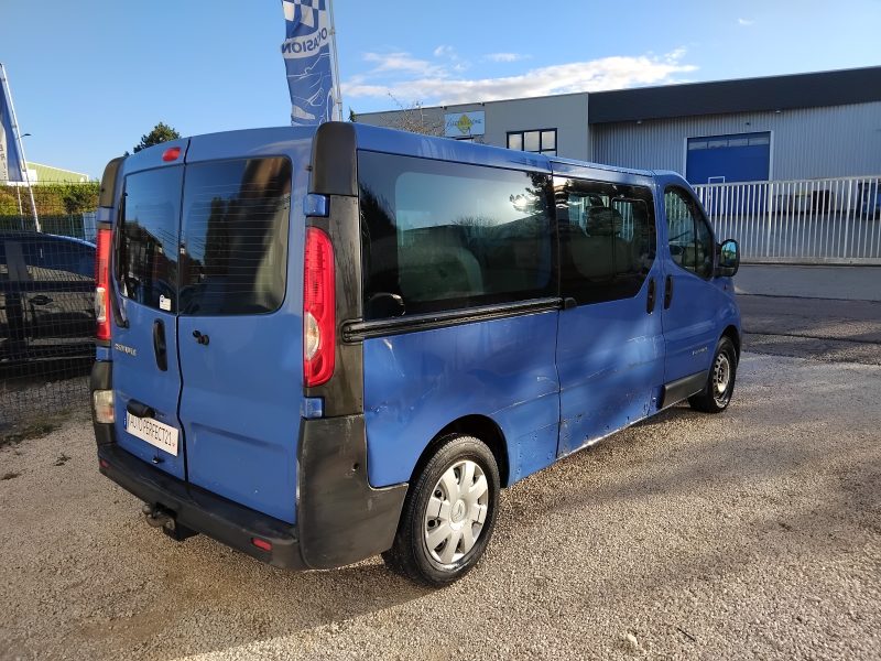 RENAULT TRAFIC 2006