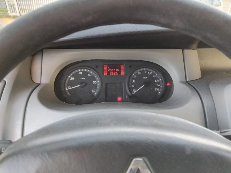 RENAULT TRAFIC 2006