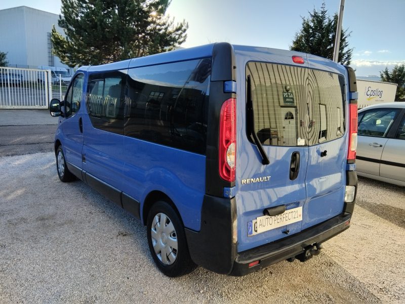 RENAULT TRAFIC 2006