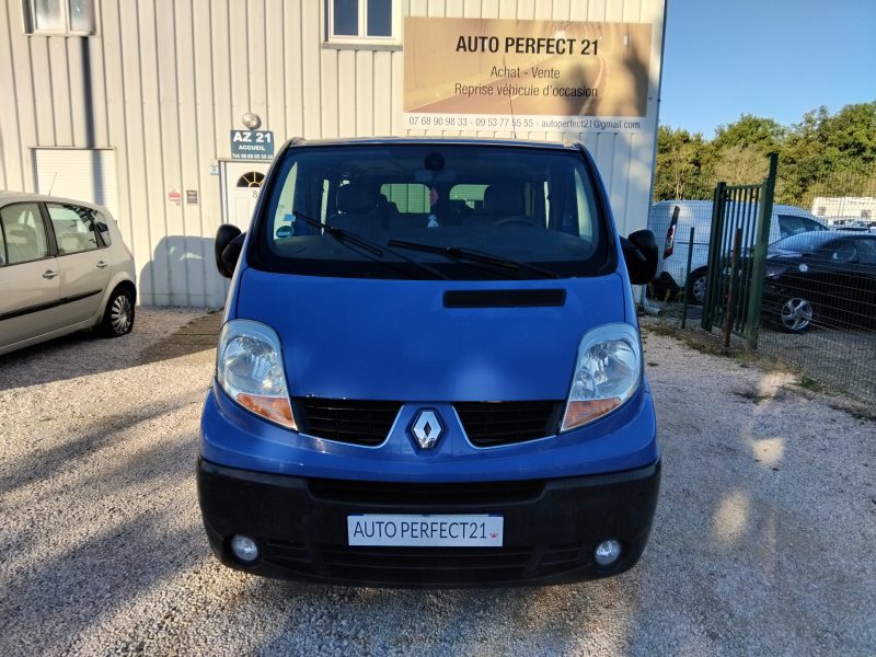 RENAULT TRAFIC 2006