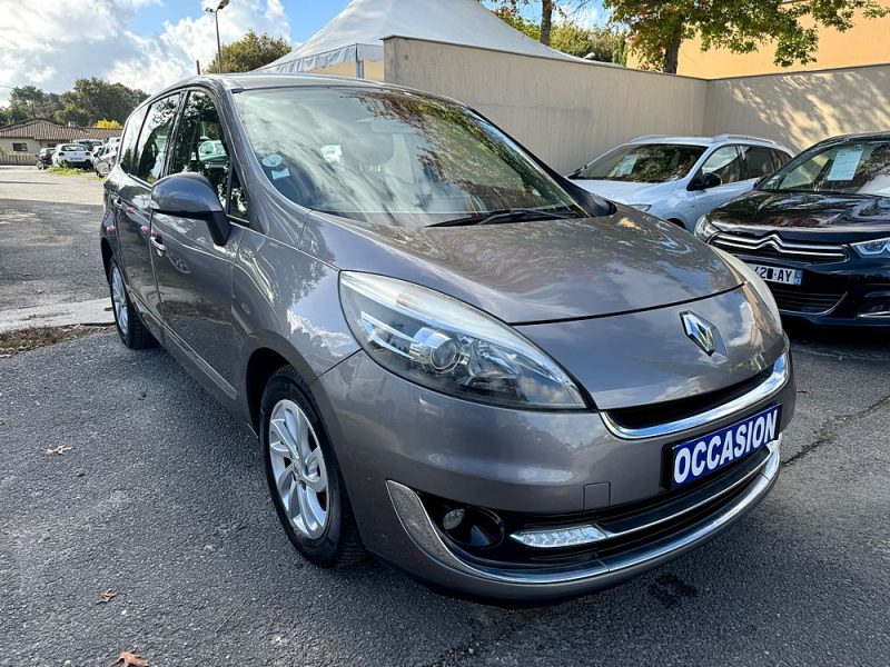 RENAULT GRAND SCENIC DCI 110 DYNAMIQUE 7 PLACES