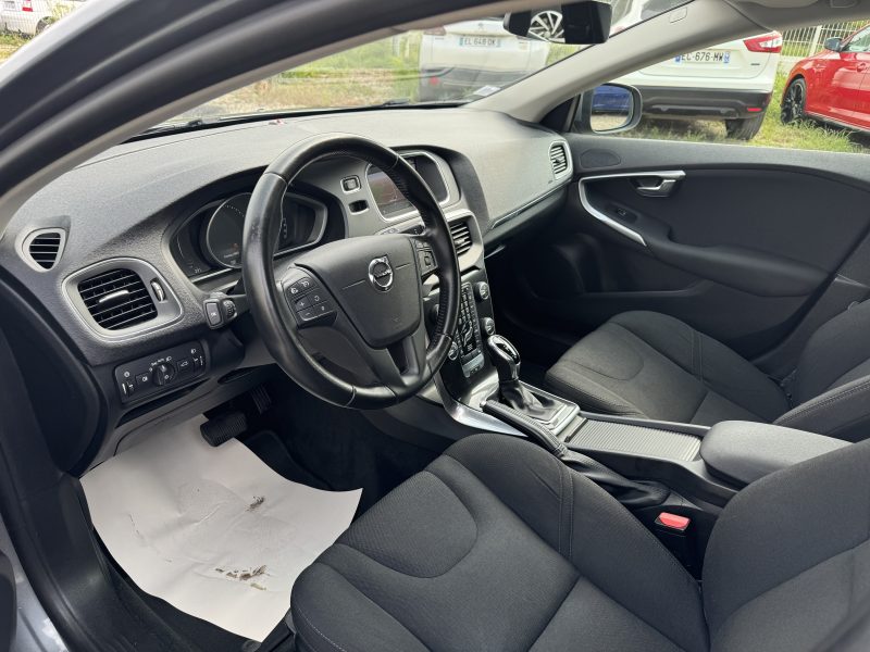 VOLVO V40 D2 120CV GEARTRONIC