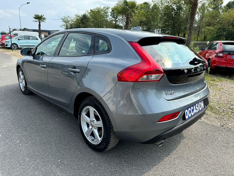 VOLVO V40 D2 120CV GEARTRONIC