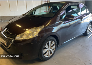 PEUGEOT 208 1.2 VTi Active 2013 - 35121 KM