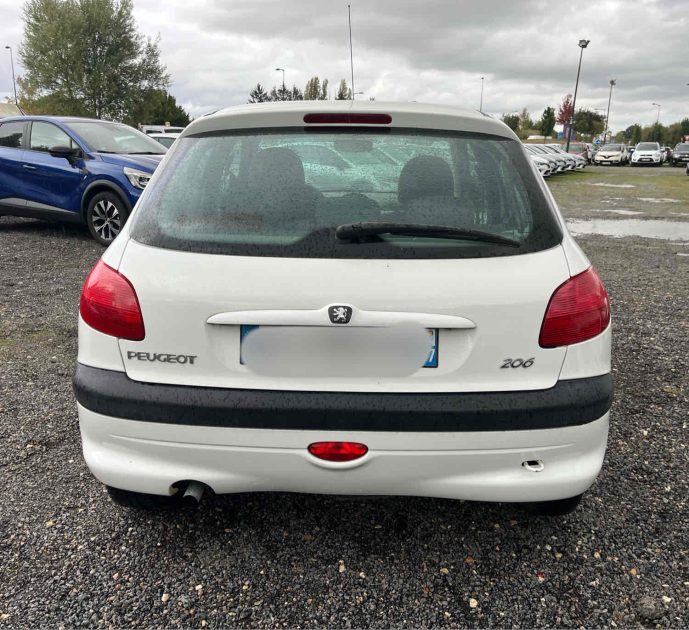 PEUGEOT 206 1.4 i 75cv Véhicule idéal pour jeune conducteur