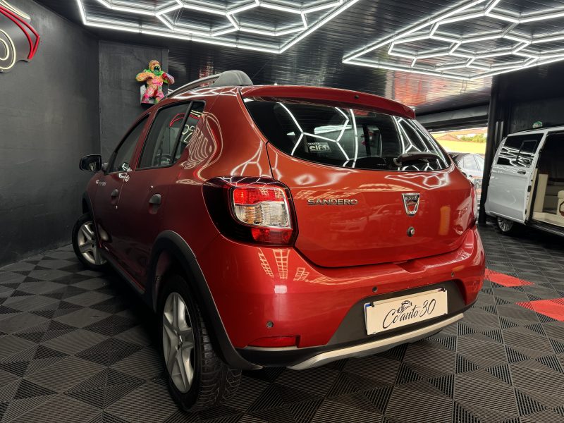 DACIA SANDERO 2013