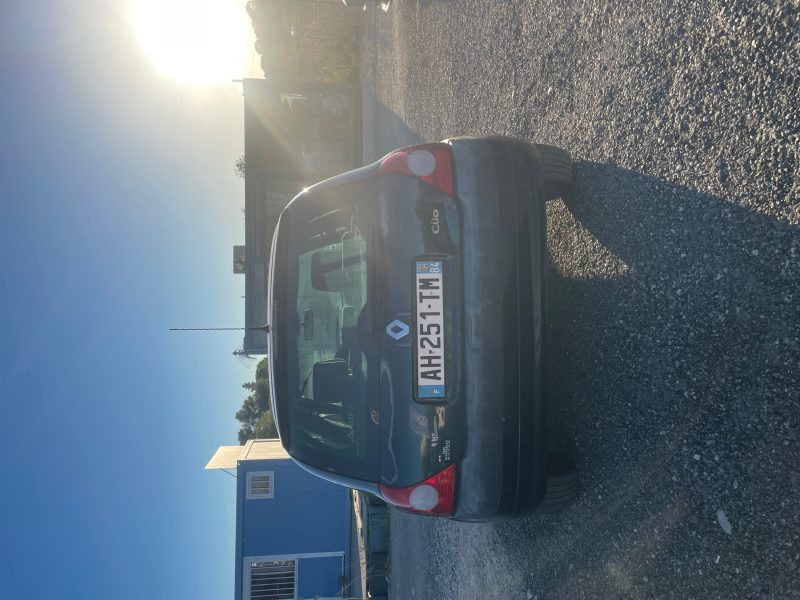 RENAULT CLIO 2 DISTRIBUTION FAITE 