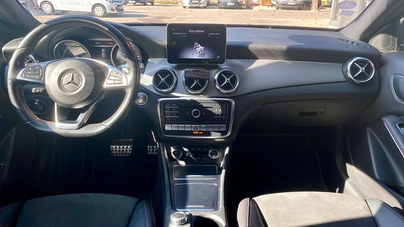 MERCEDES CLASSE GLA 2018