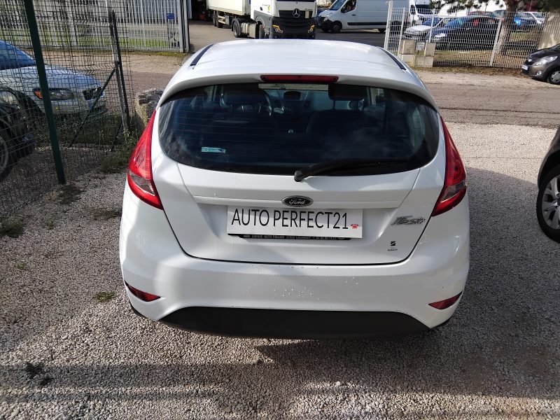 FORD FIESTA 2009