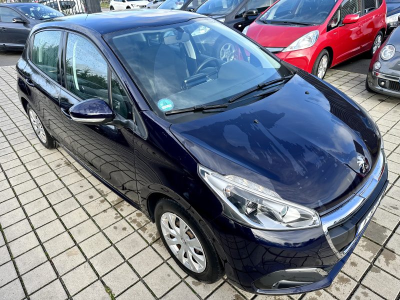 PEUGEOT 208 1.2 PureTech 82CH Pack Allure