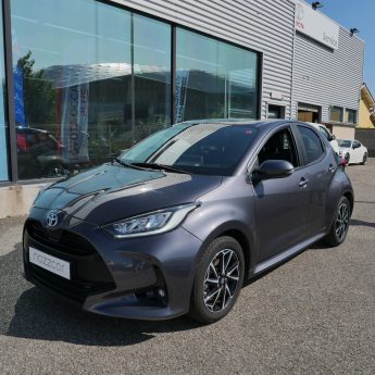 TOYOTA YARIS 2023