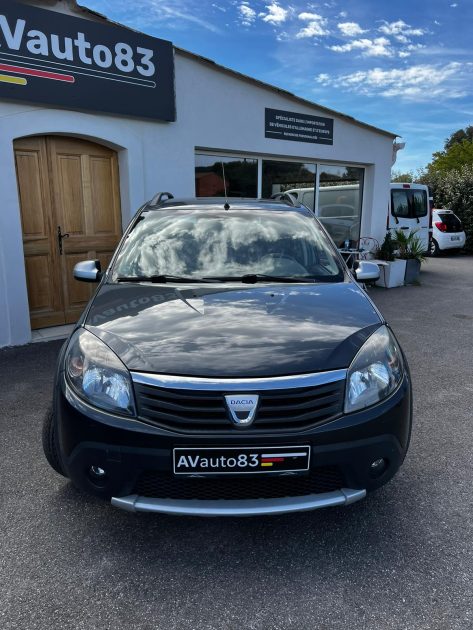 DACIA  SANDERO 20111.6mpi 86cv / Distribution OK / Révisée 