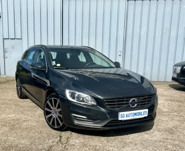 VOLVO V60 2016