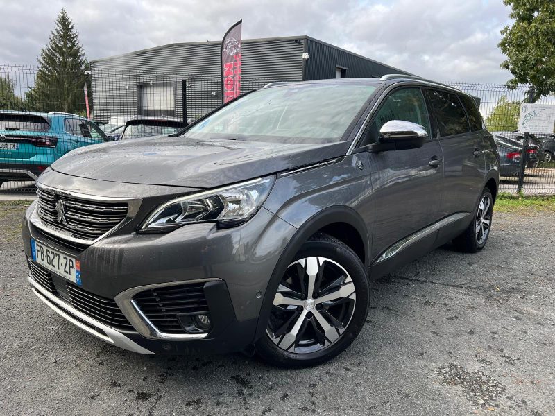 PEUGEOT 5008 II 2018