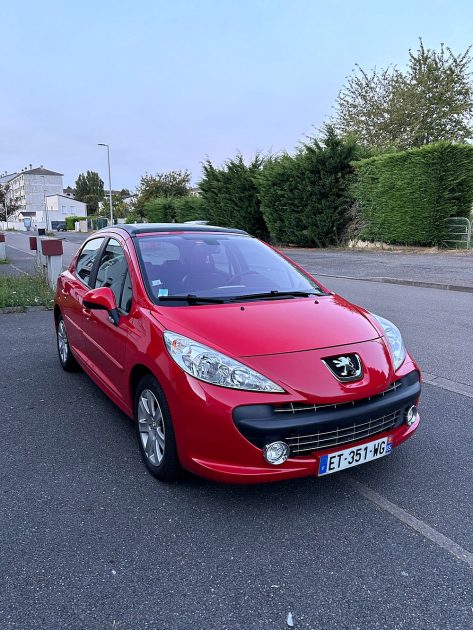 PEUGEOT 207 2008