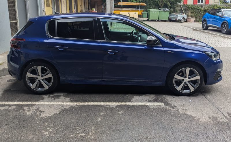 PEUGEOT 308 2020