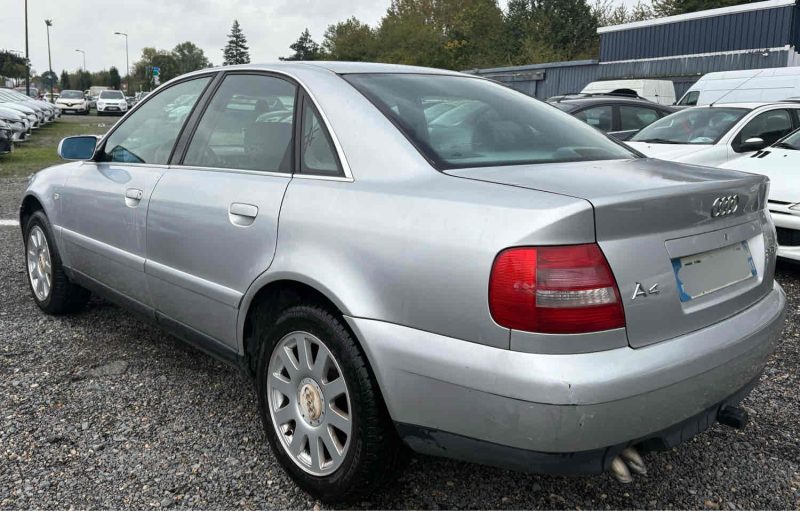 AUDI A4 B5 2001