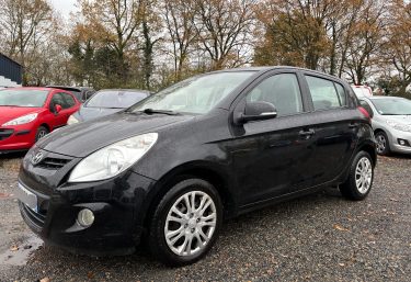 HYUNDAI i20 I 2012