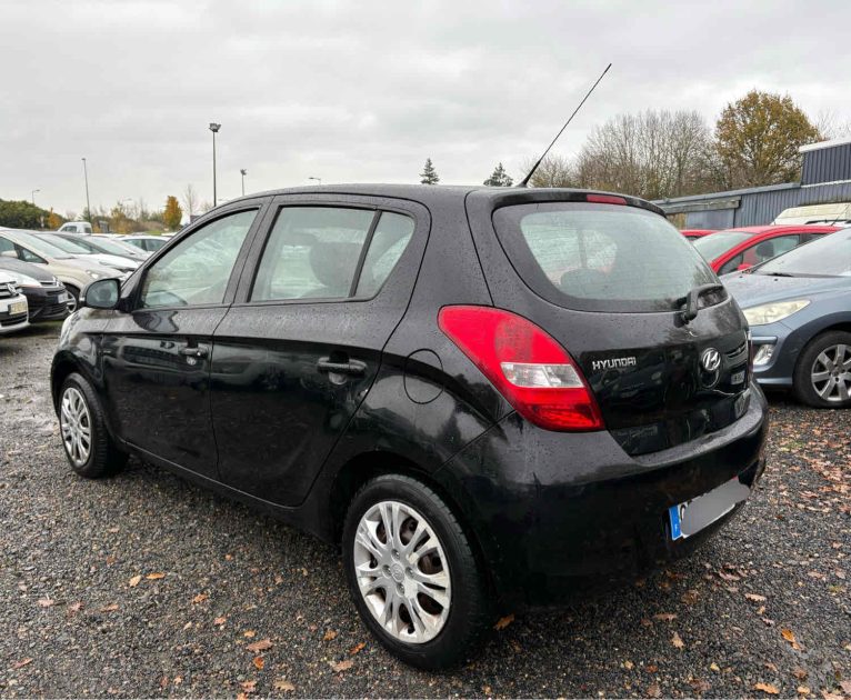 HYUNDAI i20 I 2012