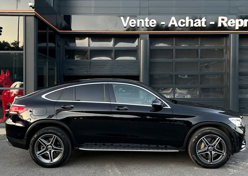 MERCEDES-BENZ CLASSE GLC COUPE PHASE 2 AMG 300 DE 2.0 194 / 306 Cv EQ POWER 4MATIC - Garantie 1 an