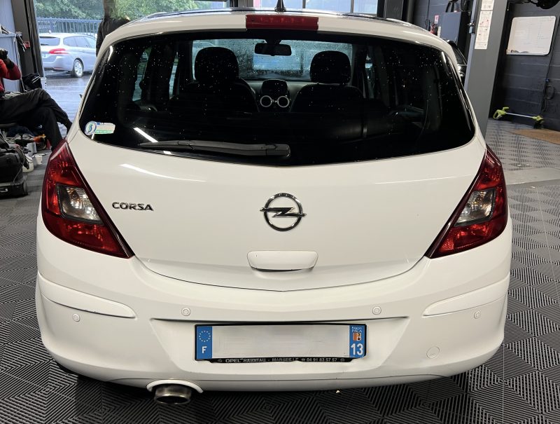 OPEL CORSA 4 IV 1.4 TWINPORT 100 Cv 5 PORTES BLUETOOTH REGULATEUR CLIM CRIT AIR 1 - GARANTIE 1 AN