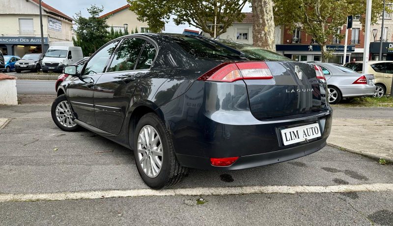 RENAULT LAGUNA 2013