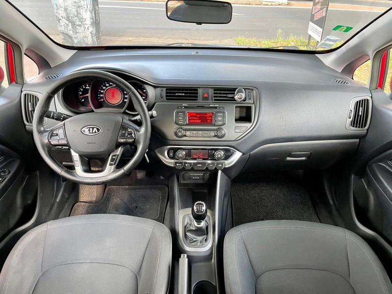 KIA RIO 2011