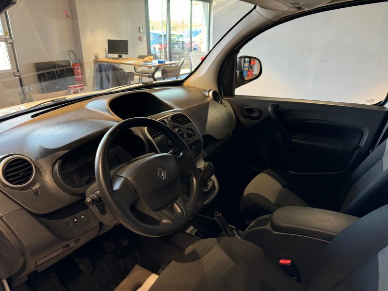 RENAULT  KANGOO  2018