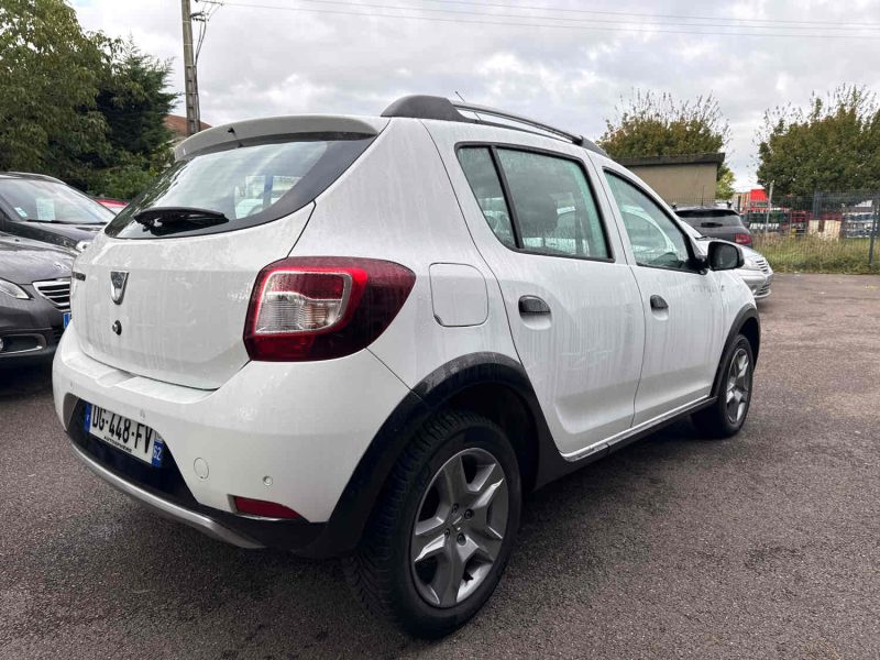 DACIA SANDERO  2014